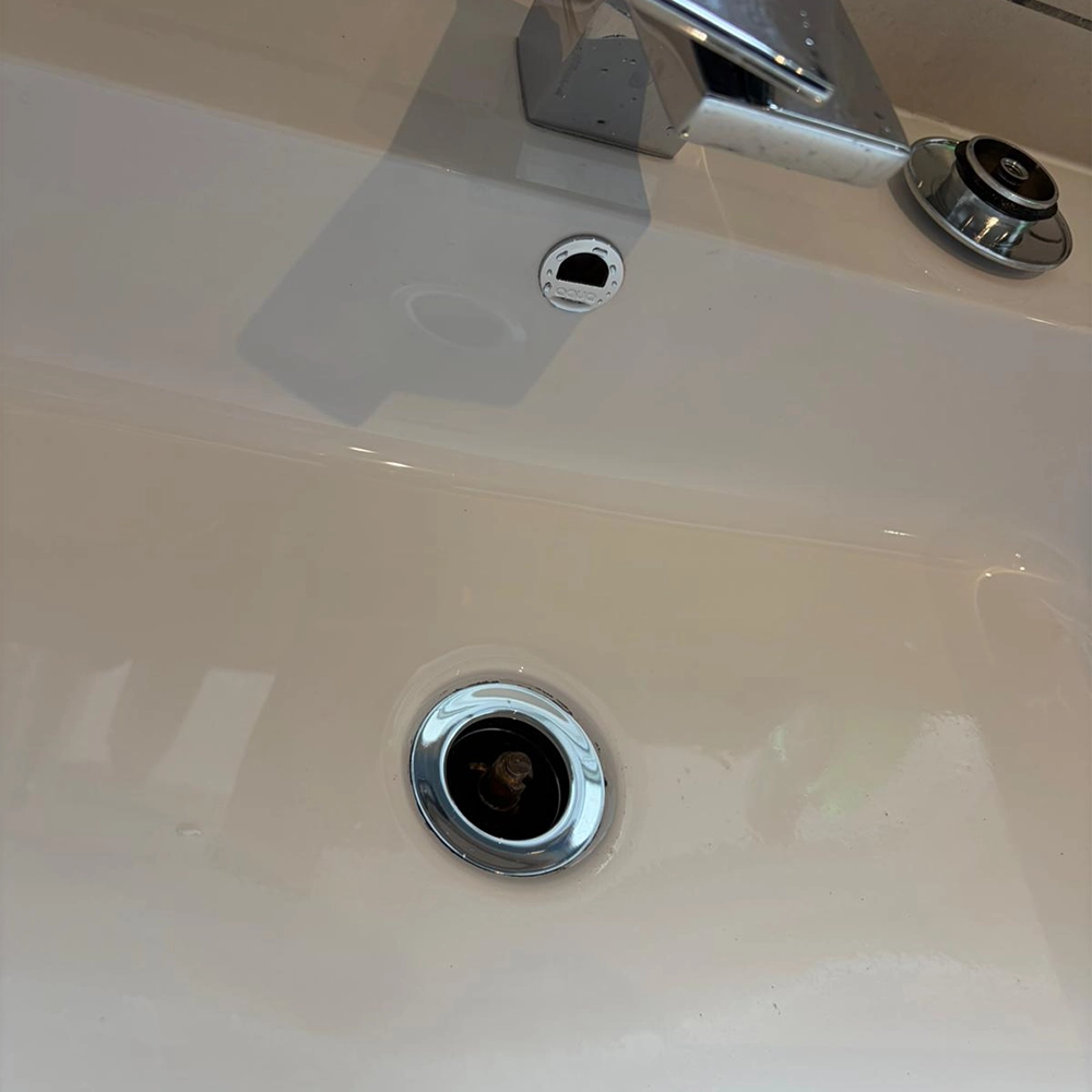 Plug Before & After​